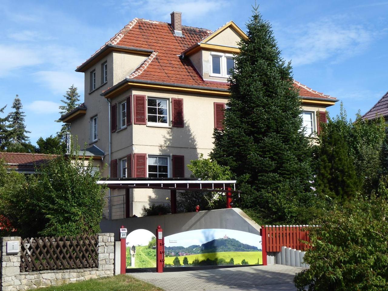 Ferienwohnung Zum Riesenloeffel アルンシュタット エクステリア 写真